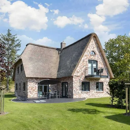 Haus Oewerweg 4 Apartamento *