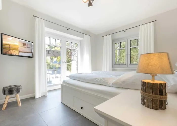Haus Oewerweg 4 * Böhl
